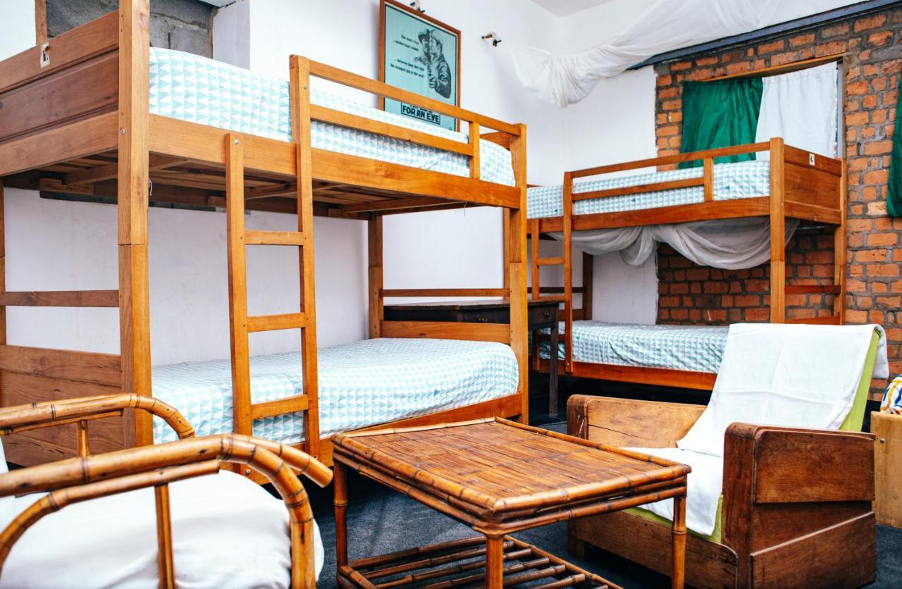 Hostel Madagascar Underground Antananarywa Zewnętrze zdjęcie